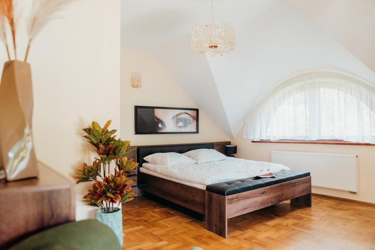 Zarabie Residence Myślenice Esterno foto